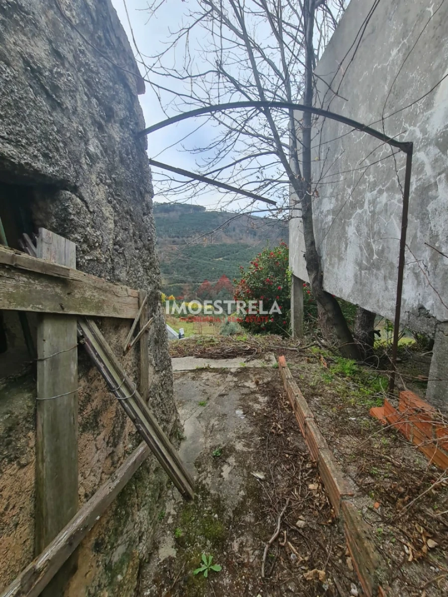 Moradia T2 para Venda em Valezim Foto 7