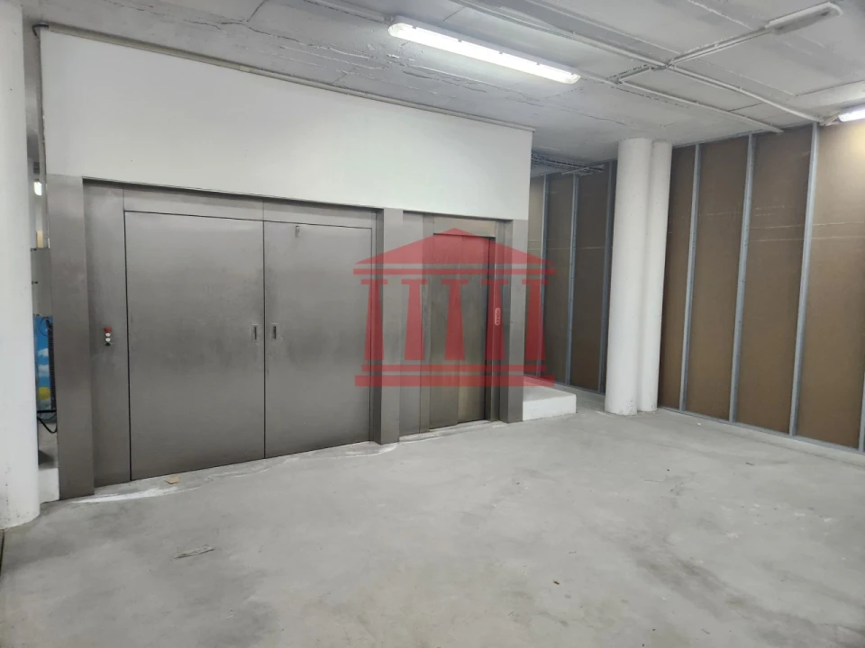 Loja para Venda em Barcelos, V.Boa, V.Frescainha Foto 10