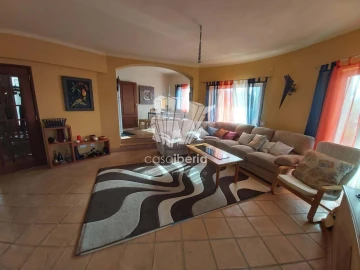 Moradia T3 para Venda em Lagoa e Carvoeiro