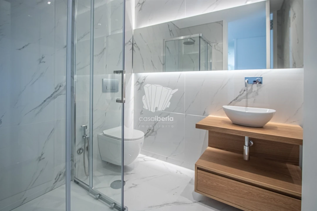 Apartamento T2 para Venda em Olhão Foto 12