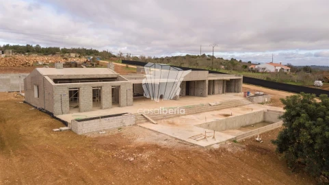 Moradia T3 para Venda em Lagos (São Sebastião e Santa Maria)
