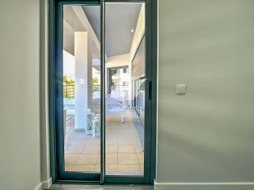 Apartamento T3 para Venda em Quelfes