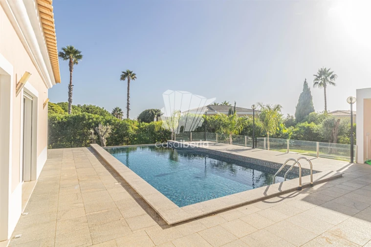 Moradia T3 para Venda em Odiaxere Foto 29