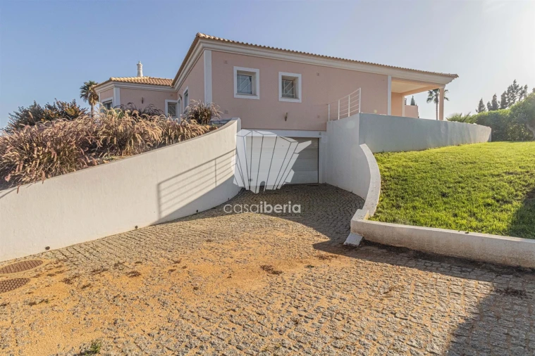 Moradia T3 para Venda em Odiaxere Foto 30