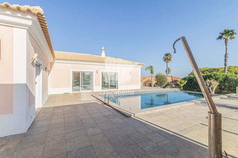 Moradia T3 para Venda em Odiaxere Foto 21