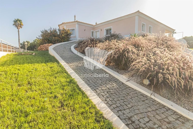 Moradia T3 para Venda em Odiaxere Foto 32