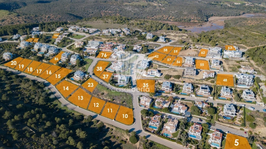 Terreno para Venda em Budens Foto 13