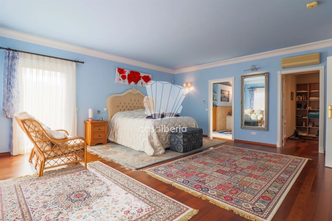 Moradia T5 para Venda em Odiaxere Foto 18