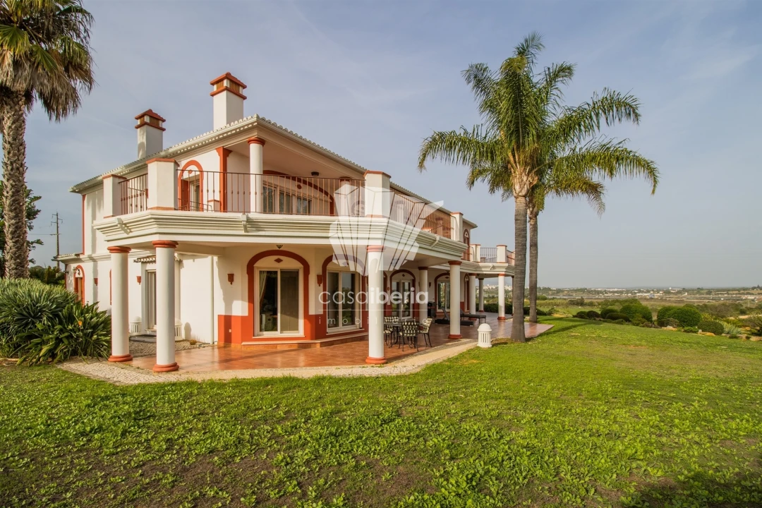 Moradia T5 para Venda em Odiaxere Foto 33