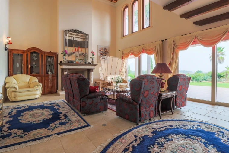 Moradia T5 para Venda em Odiaxere Foto 38