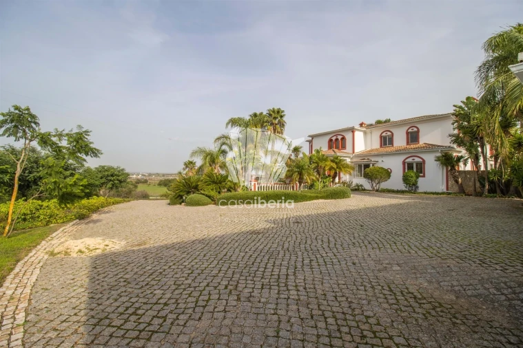 Moradia T5 para Venda em Odiaxere Foto 27