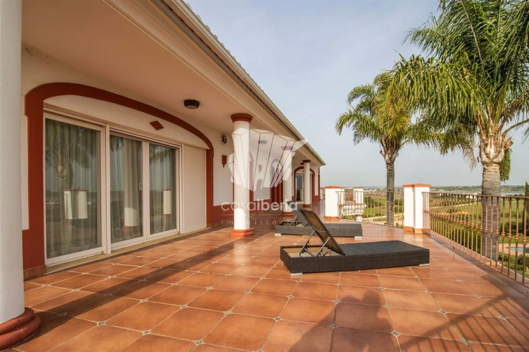 Moradia T5 para Venda em Odiaxere Foto 28