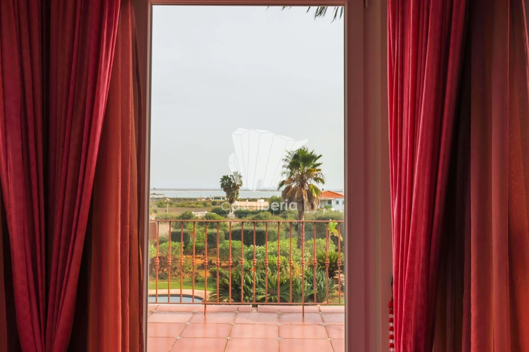 Moradia T5 para Venda em Odiaxere Foto 30