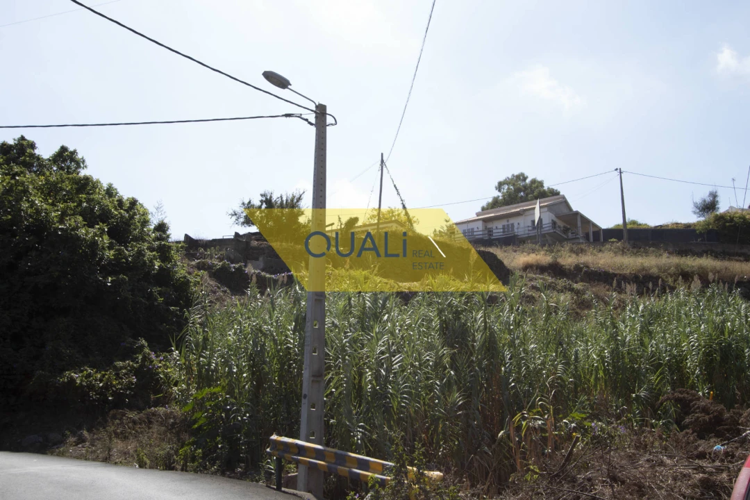 Moradia T3 para Venda em Caniço Foto 7