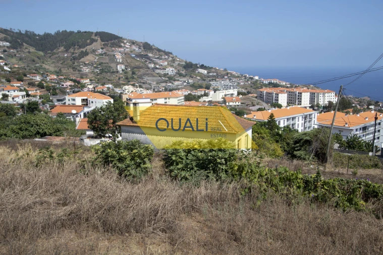 Moradia T3 para Venda em Caniço Foto 9