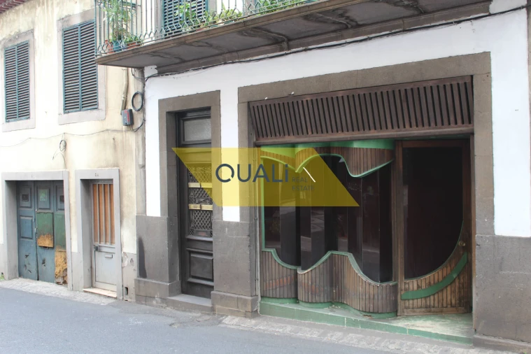Loja para Venda em Funchal (Santa Luzia)