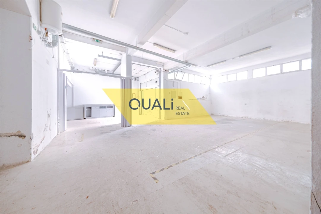 Armazém para Venda em Funchal (Se) Foto 7