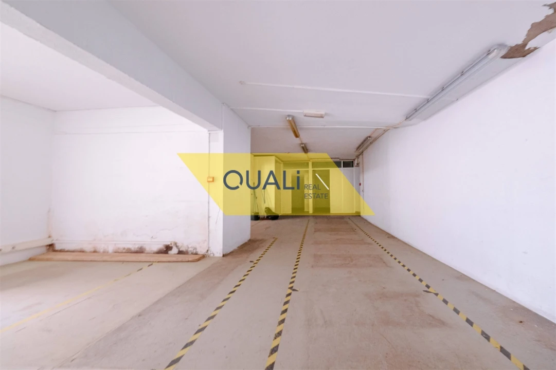 Armazém para Venda em Funchal (Se) Foto 5