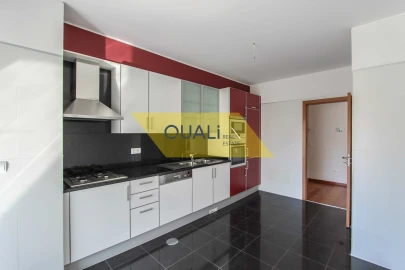 Apartamento T3 para Venda em São Martinho