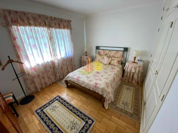 Apartamento T4 para Venda em Buarcos