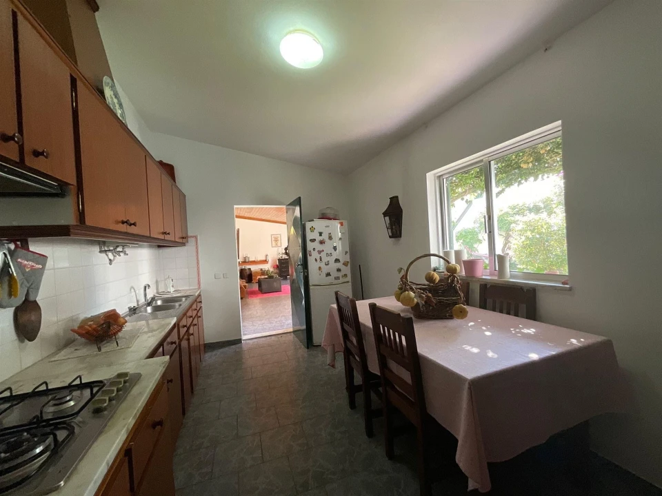 Apartamento T4 para Venda em Buarcos Foto 9
