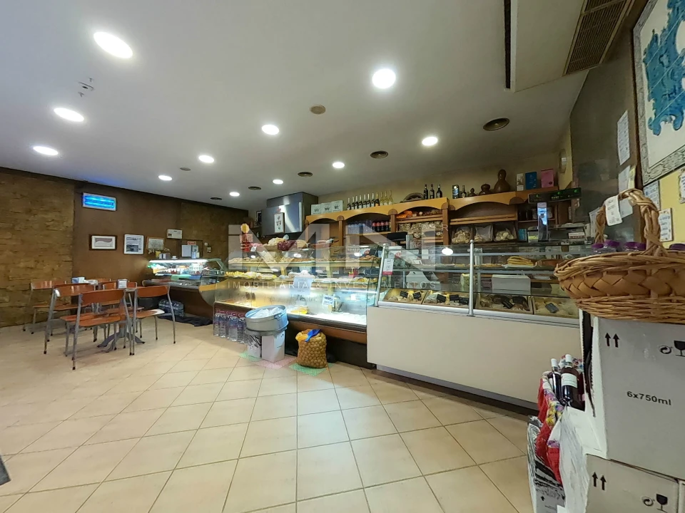 Negócio para Venda em Gondomar (São Cosme), Valbom e Jovim Foto 4