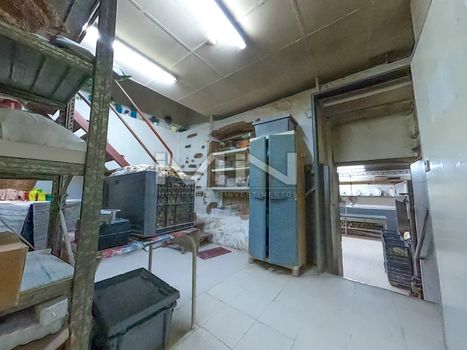 Negócio para Venda em Gondomar (São Cosme), Valbom e Jovim Foto 25