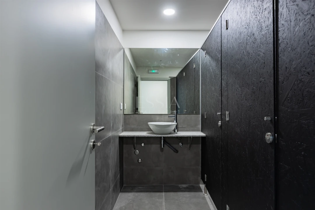 Prédio para Arrendamento em Cedofeita, Santo Ildefonso, Sé, Miragaia, São Nicolau e Vitória Foto 30