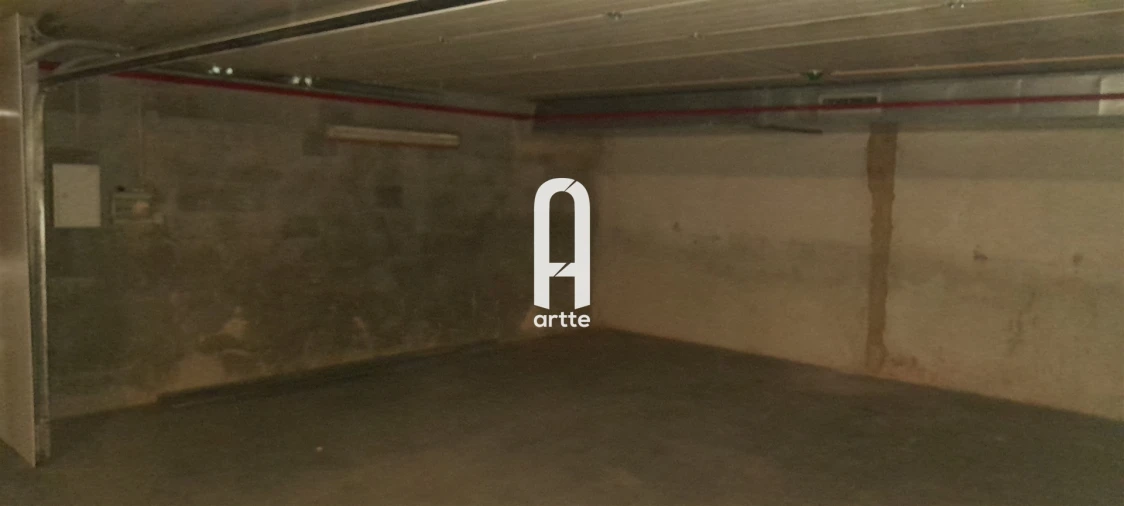 Garagem para Venda em Glória e Vera Cruz Foto 1