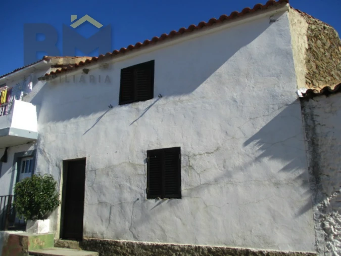 Moradia T2 para Venda em Rosmaninhal