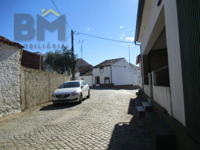 Moradia T2 para Venda em Rosmaninhal Foto 13