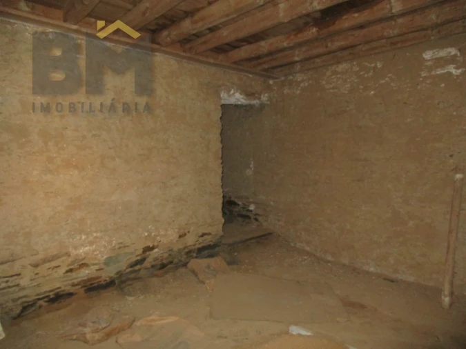 Moradia T2 para Venda em Rosmaninhal Foto 4