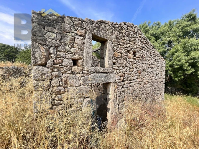 Quinta T0 para Venda em Alcains Foto 3