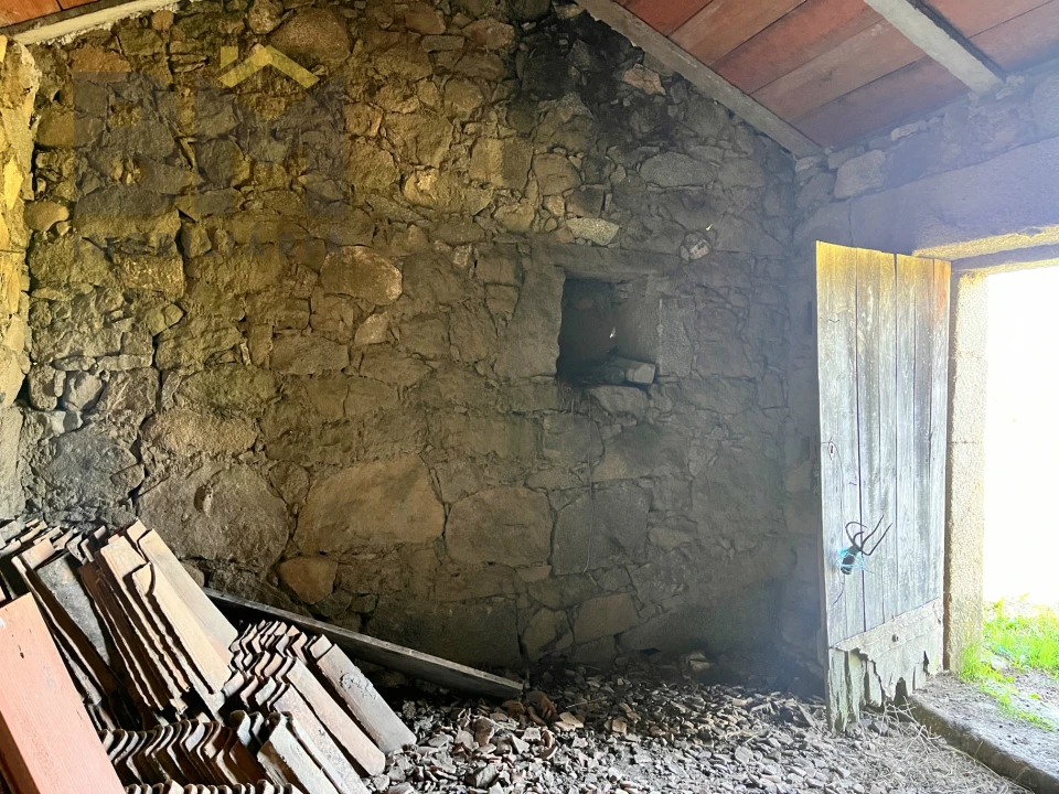 Quinta T0 para Venda em Oledo Foto 24