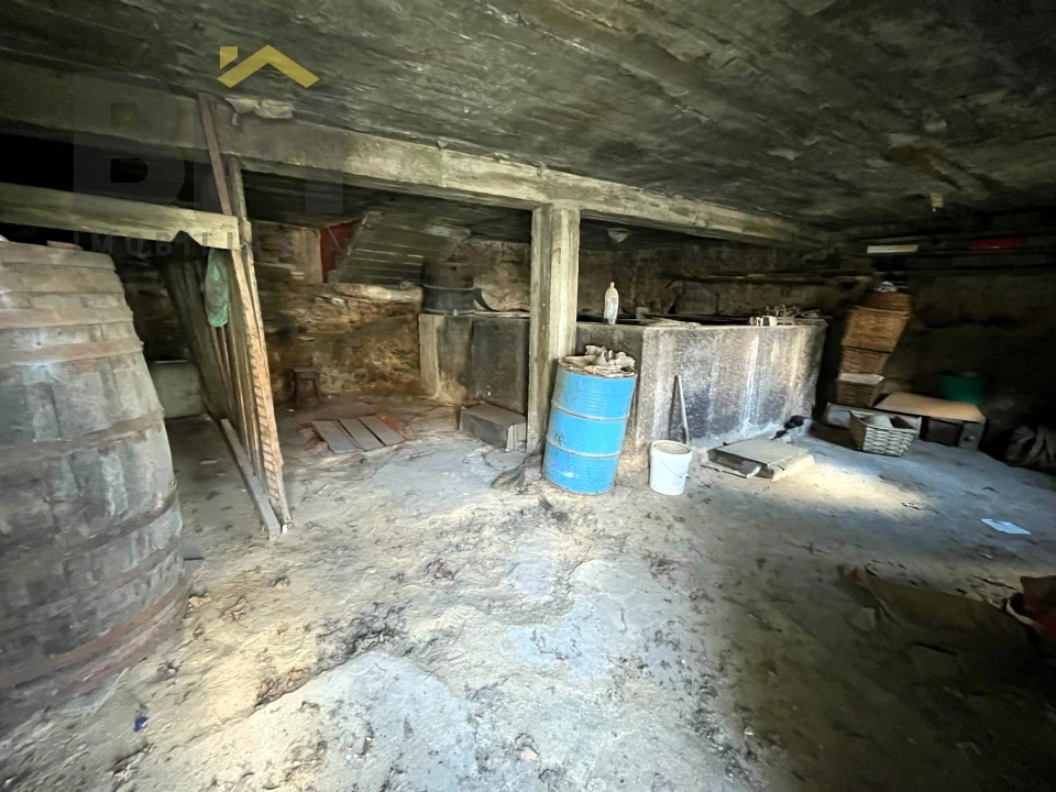 Moradia T0 para Venda em Salgueiro do Campo Foto 6