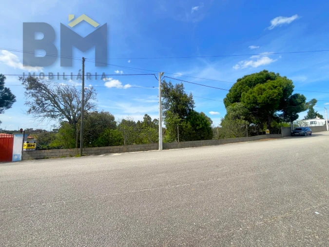 Terreno para Venda em Escalos de Baixo e Mata Foto 13