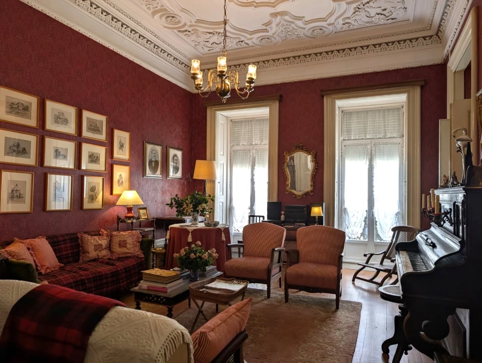 Moradia T8 para Venda em Glória e Vera Cruz Foto 4