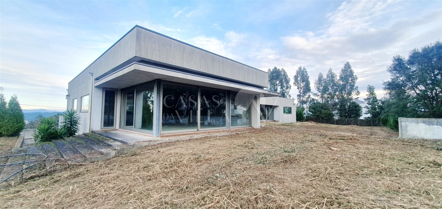 Moradia T3 para Venda em Fiães Foto 40