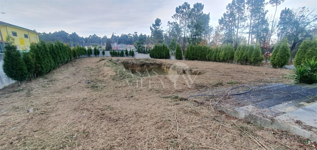 Moradia T3 para Venda em Fiães Foto 35