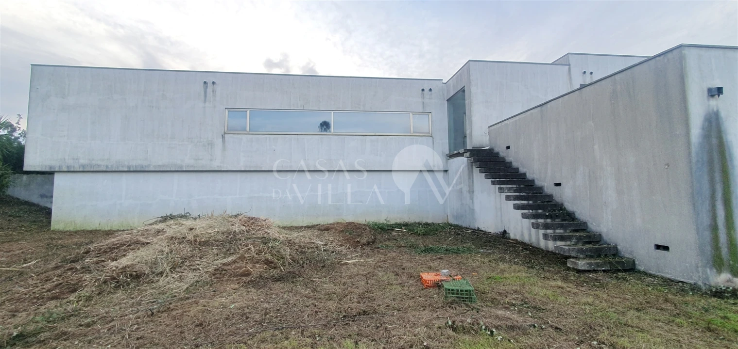 Moradia T3 para Venda em Fiães Foto 38