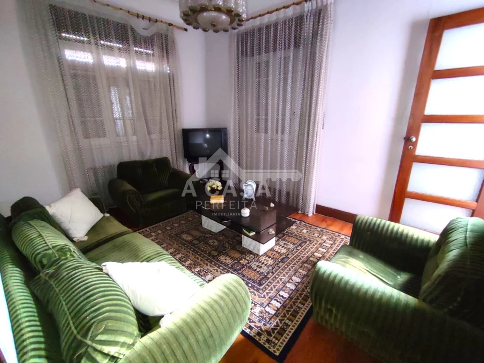 Apartamento T6 para Venda em São João da Madeira Foto 32