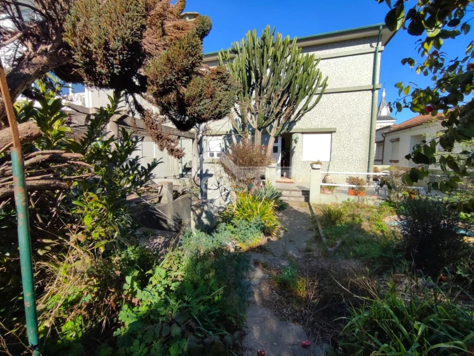 Apartamento T6 para Venda em São João da Madeira Foto 20