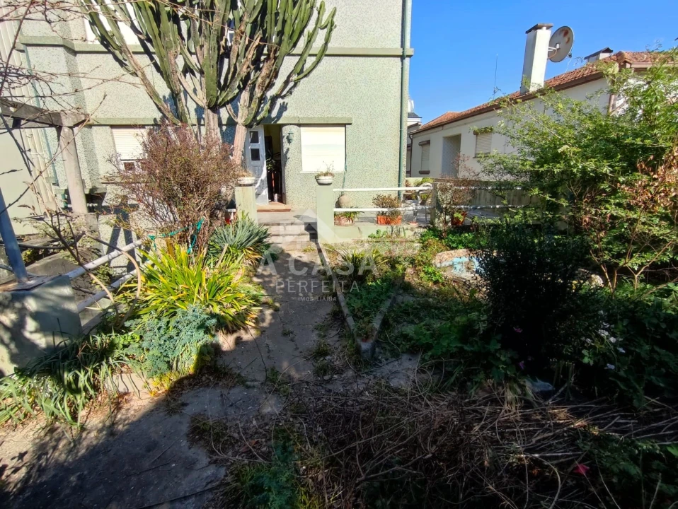 Apartamento T6 para Venda em São João da Madeira Foto 4