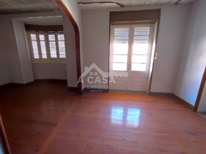 Apartamento T6 para Venda em São João da Madeira Foto 21