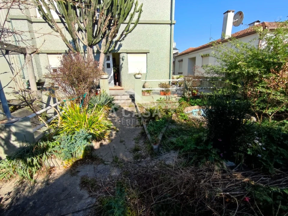 Apartamento T6 para Venda em São João da Madeira Foto 18