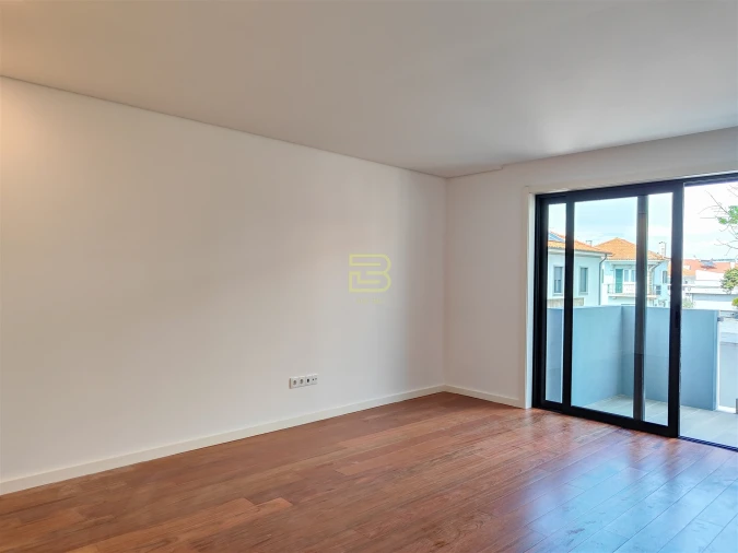 Apartamento T3 para Venda em Mafamude e Vilar do Paraíso Foto 19