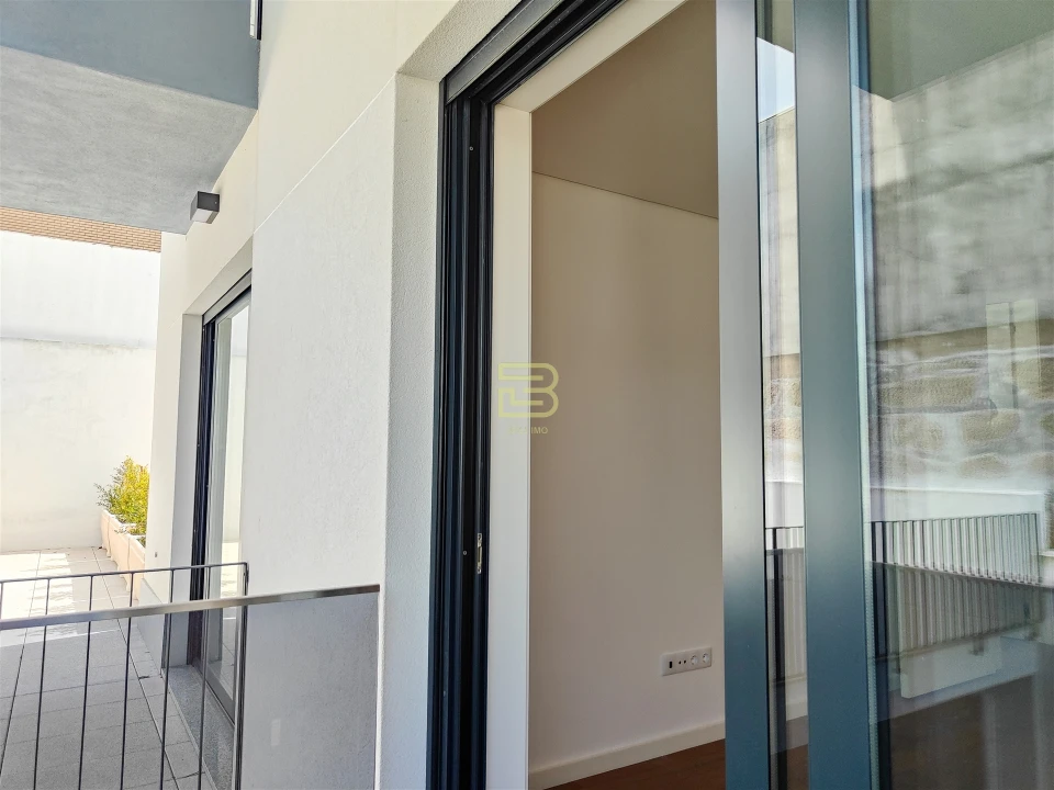 Apartamento T3 para Venda em Mafamude e Vilar do Paraíso Foto 18