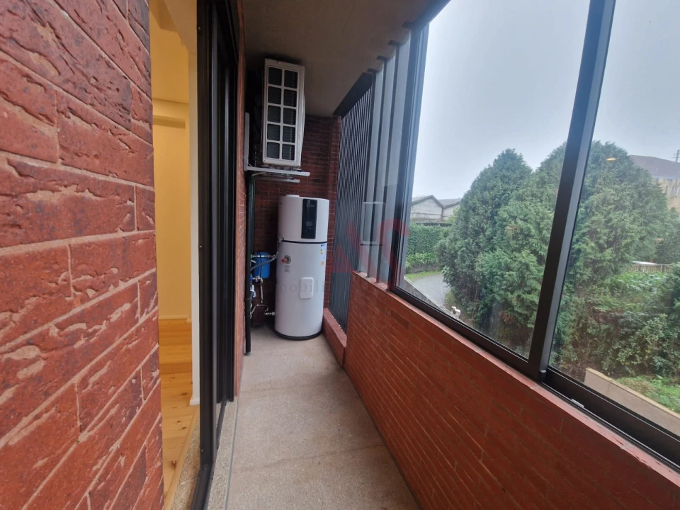 Apartamento T2 para Venda em Creixomil Foto 13