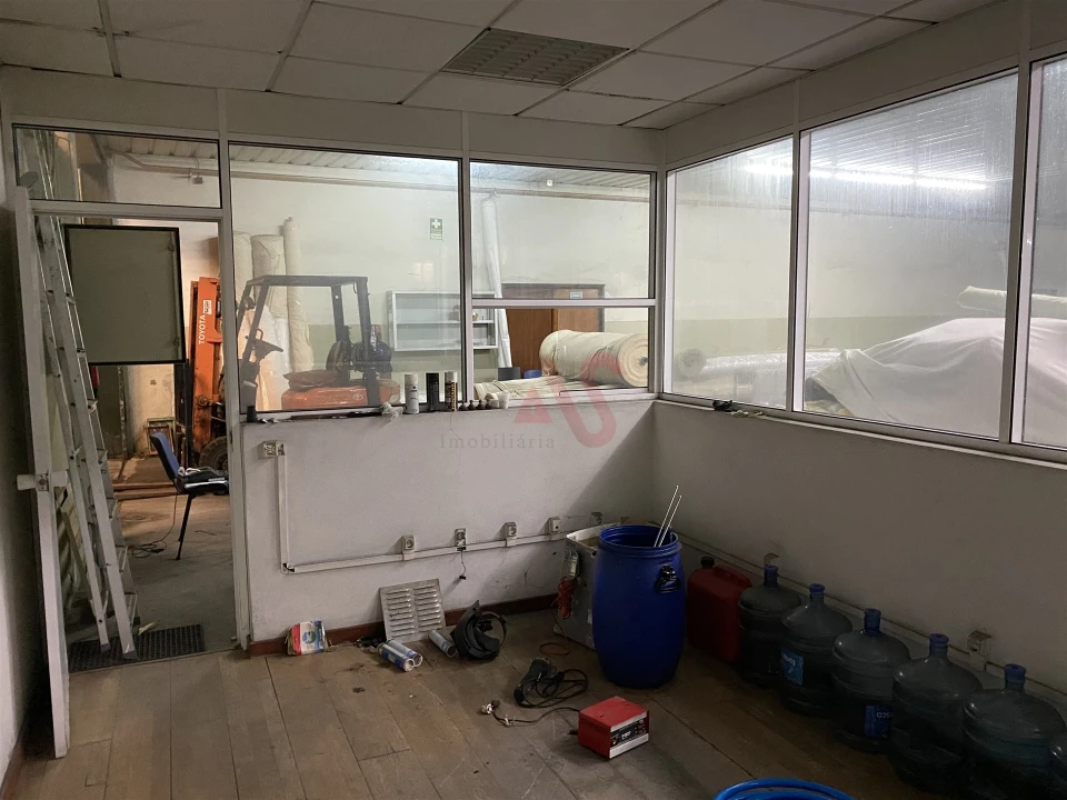 Armazém para Venda em Caldas de Vizela (São Miguel e São João) Foto 8