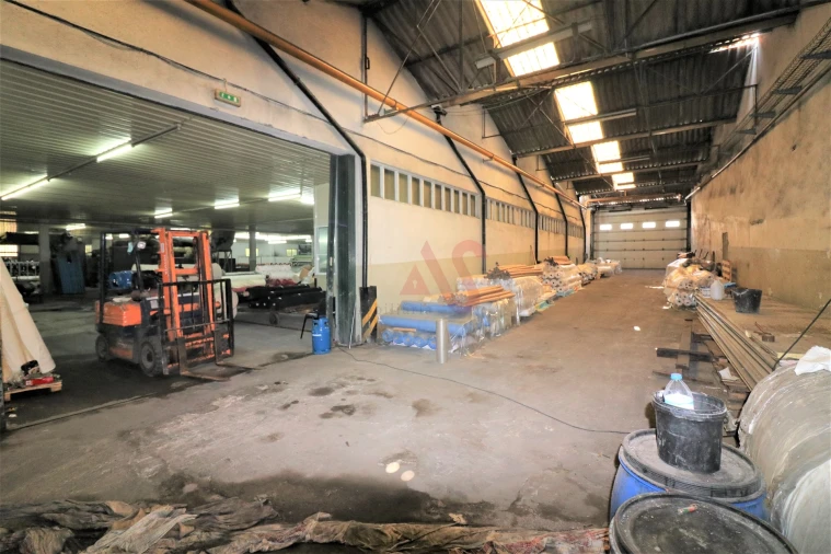 Armazém para Venda em Caldas de Vizela (São Miguel e São João) Foto 5